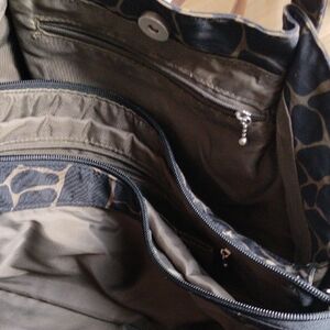 Baggallini Brown Printed Shoulder Tote